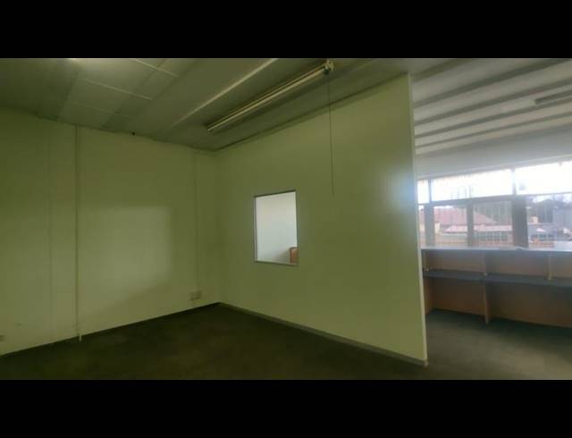 BUSINESS PROPERTY TO RENT IN GILLVIEW